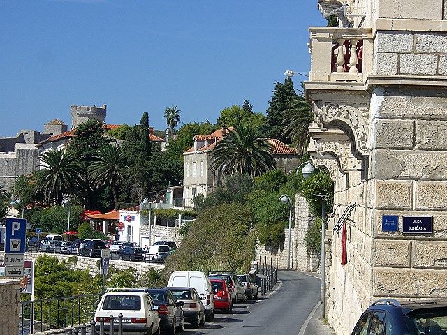 Blick auf den Minceta-Turm